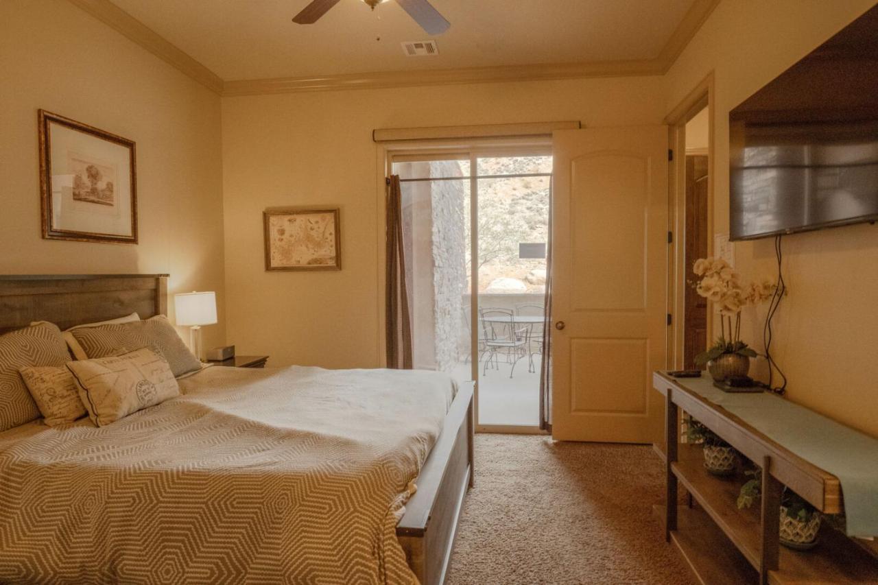 H7-Heavenly-Ground Floor 3-Bedroom Hillside View 허리케인 외부 사진