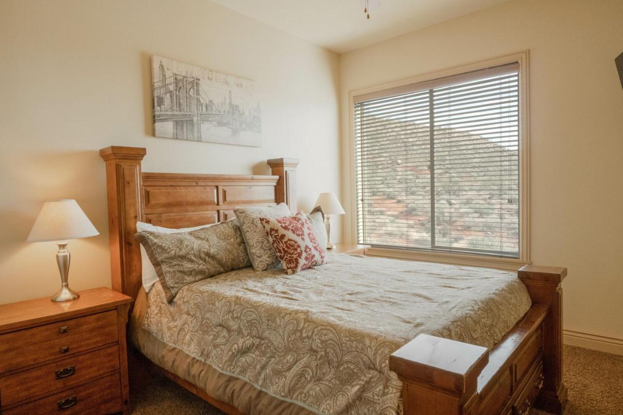 H7-Heavenly-Ground Floor 3-Bedroom Hillside View 허리케인 외부 사진